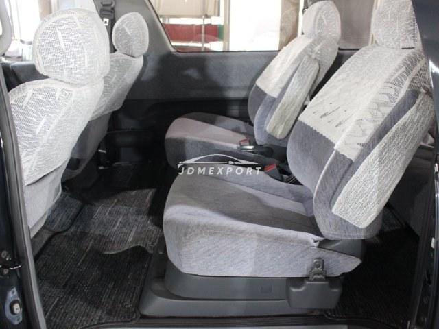 Toyota Estima 1994 thumbnail 5