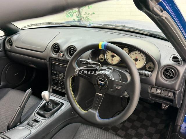 Mazda Roadster 2000 thumbnail 7
