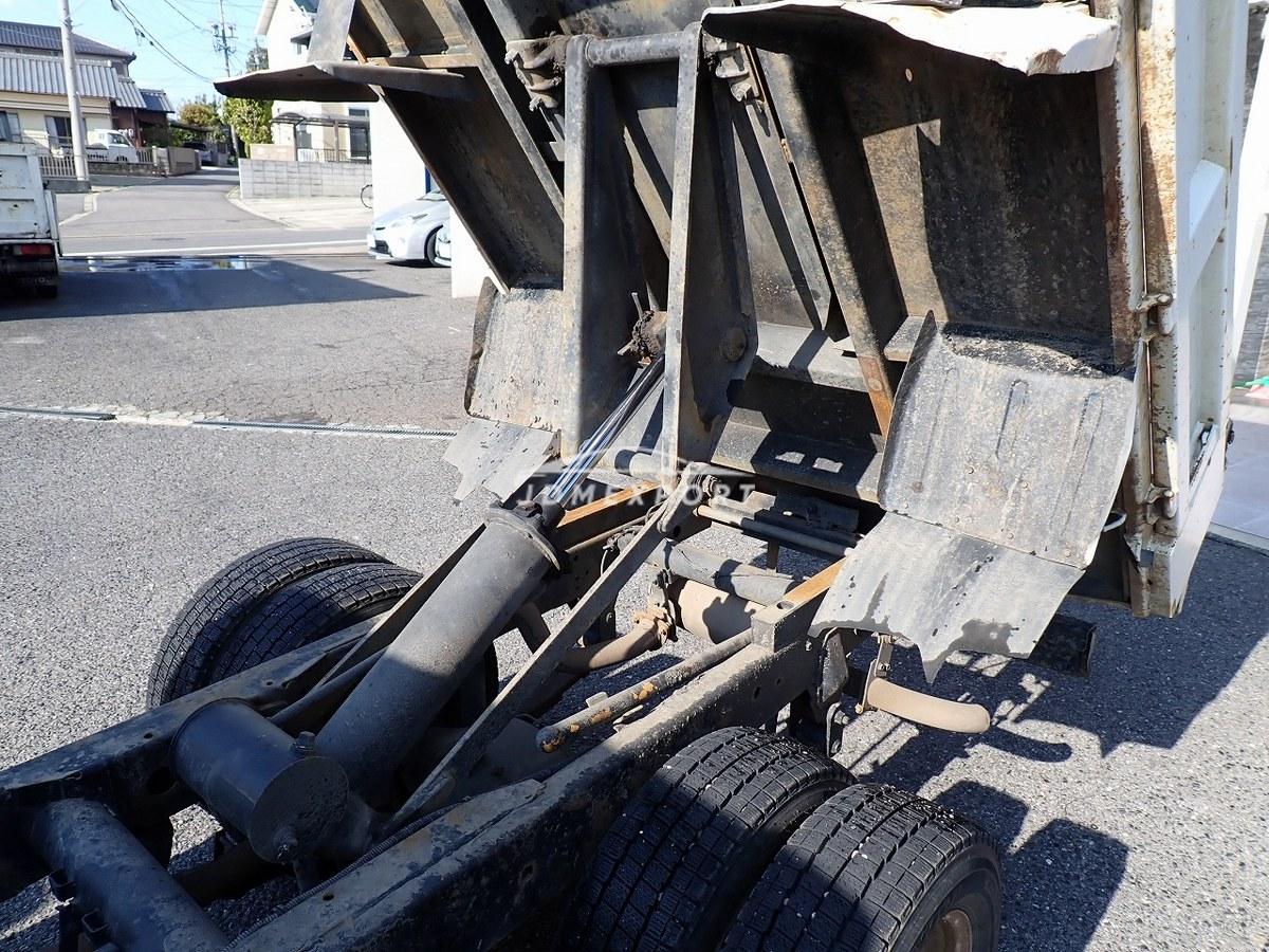Mitsubishi Fuso Canter 1999 thumbnail 55