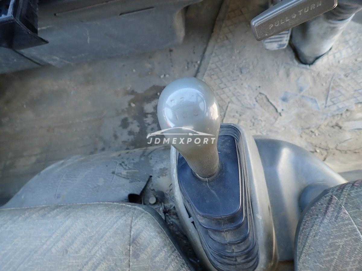 Mitsubishi Fuso Canter 1995 thumbnail 31