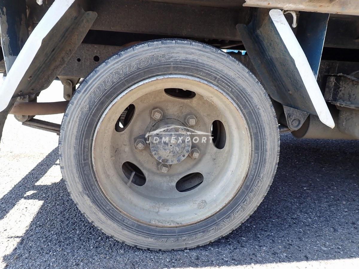 Mitsubishi Fuso Canter 1995 thumbnail 12