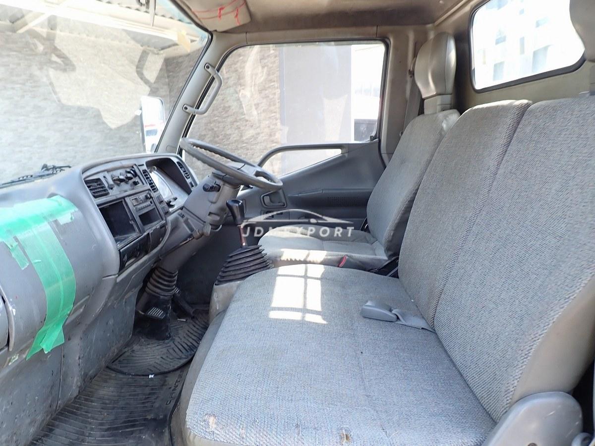 Mitsubishi Fuso Canter 1997 thumbnail 34