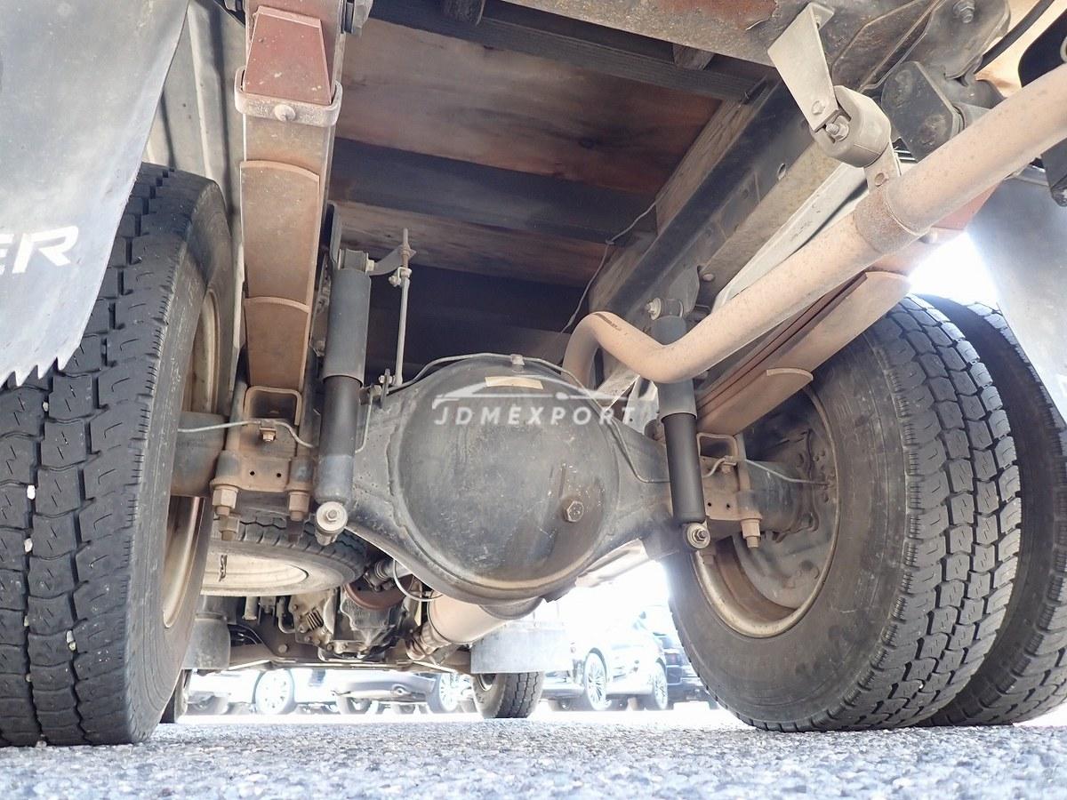 Mitsubishi Fuso Canter 1997 thumbnail 54