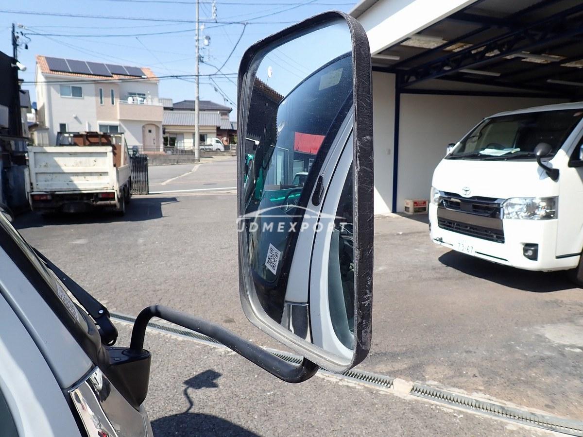 Mitsubishi Fuso Canter 1997 thumbnail 38