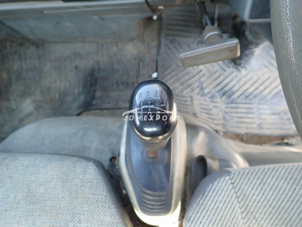 Mitsubishi Fuso Canter 1997 thumbnail 27