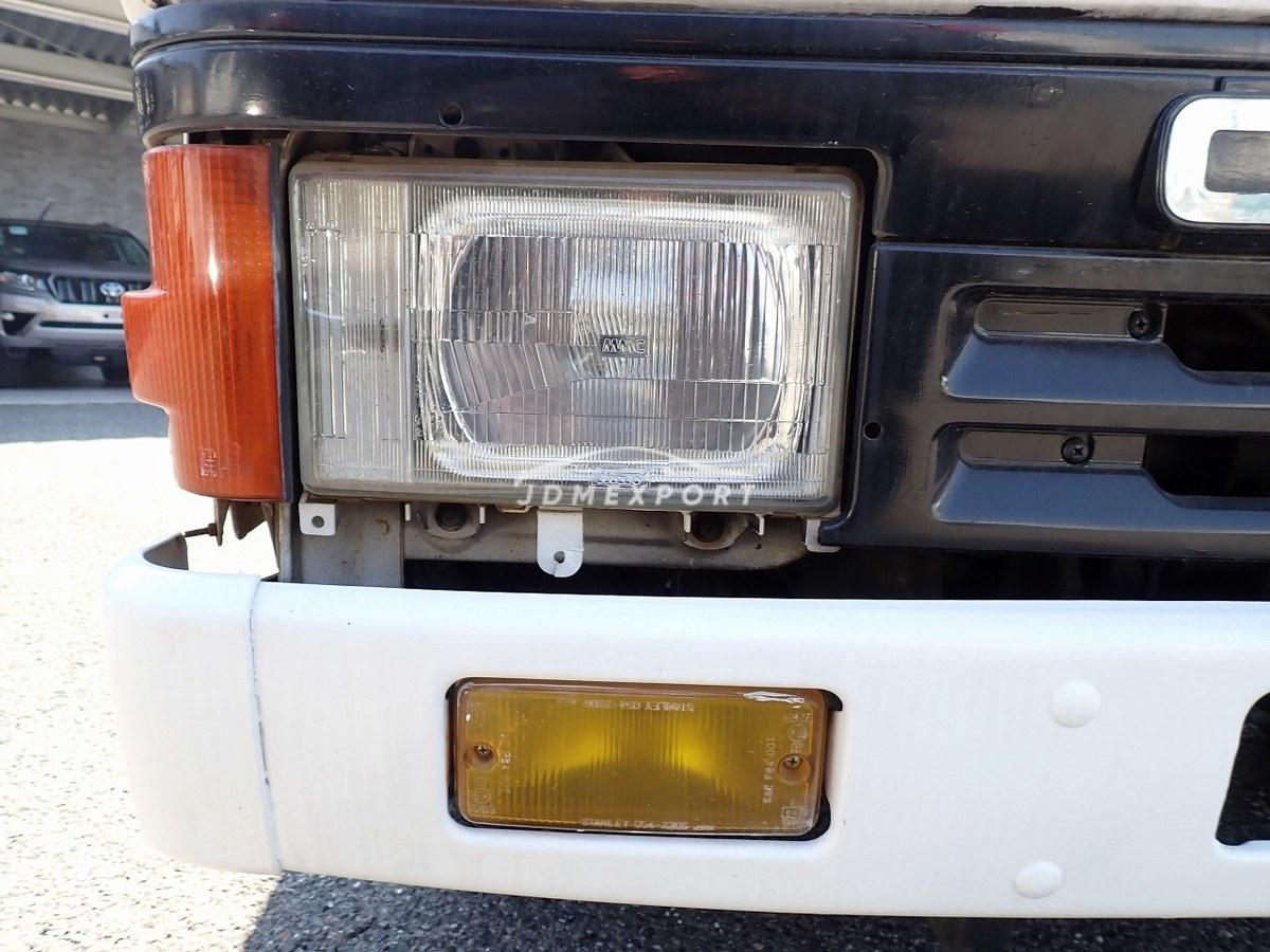 Mitsubishi Fuso Canter 1991 thumbnail 40