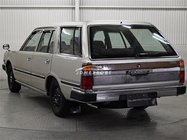 Nissan Cedric Wagon 1995 thumbnail 18