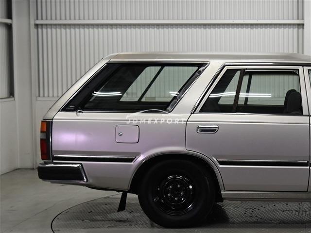 Nissan Cedric Wagon 1995 thumbnail 16