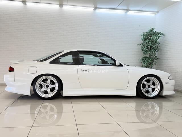 Nissan Silvia 1993 thumbnail 13