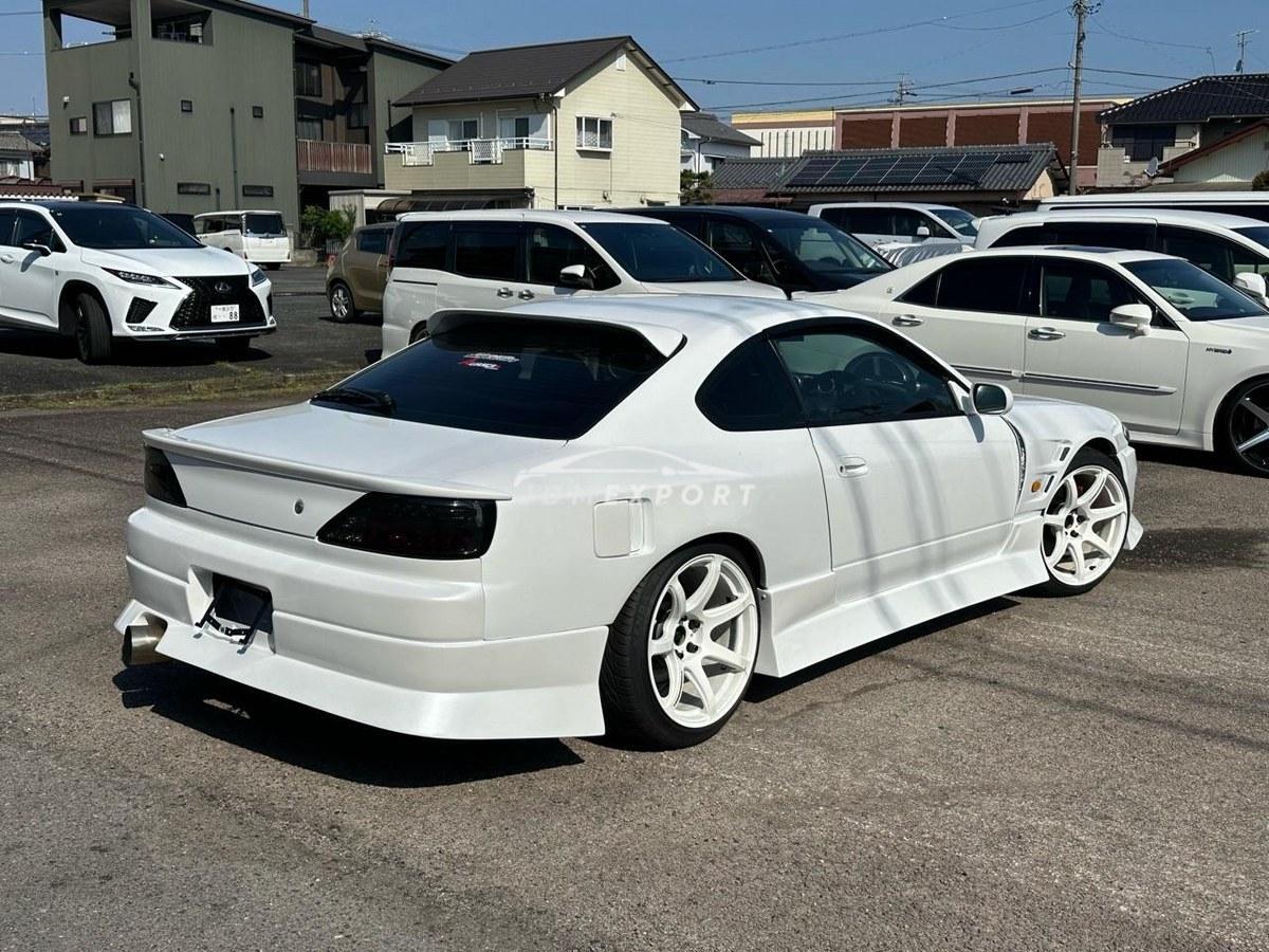 Nissan Silvia 1999 thumbnail 10
