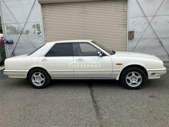 Nissan Cima 1988 thumbnail 4
