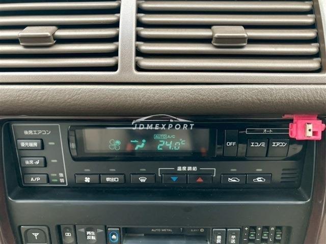Nissan Cima 1988 thumbnail 15