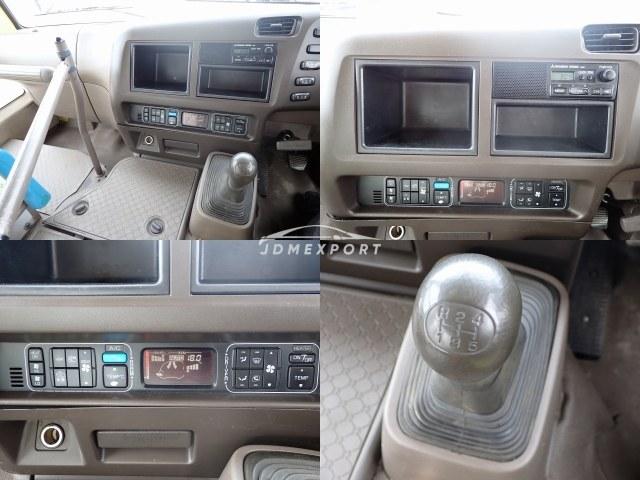 Mitsubishi Fuso Rosa Bus 2000 thumbnail 11