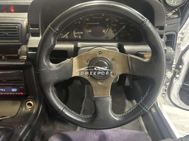 Mazda Savanna RX-7 1990 thumbnail 7