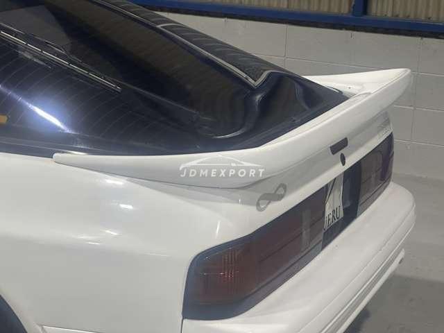 Mazda Savanna RX-7 1990 thumbnail 5