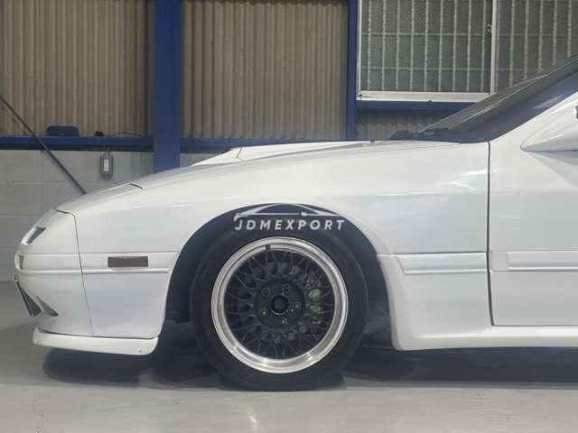 Mazda Savanna RX-7 1990 thumbnail 20