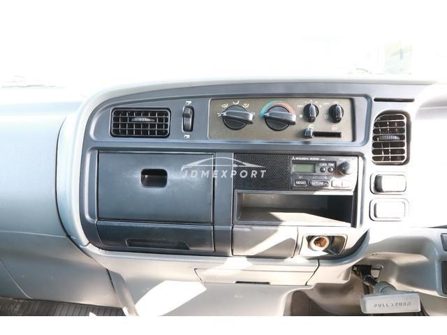 Mitsubishi Fuso Canter 2000 thumbnail 30