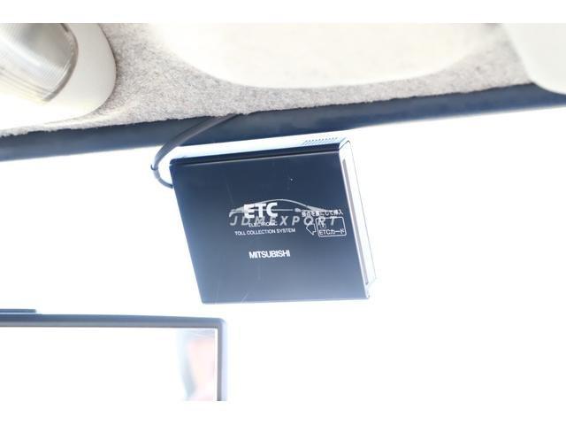 Mitsubishi Fuso Canter 2000 thumbnail 33