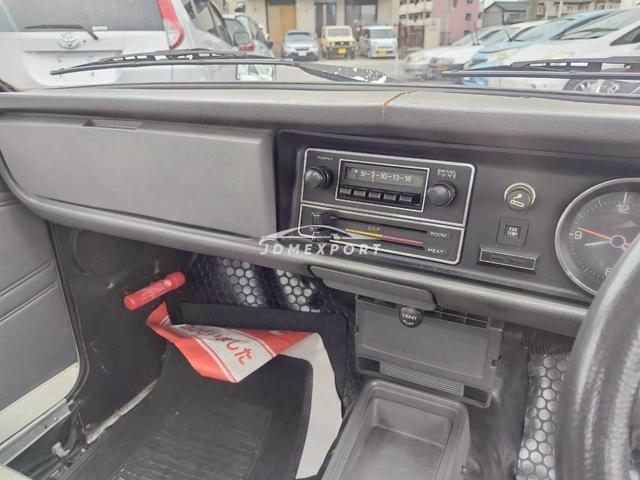 Nissan Sunny Truck 1992 thumbnail 14