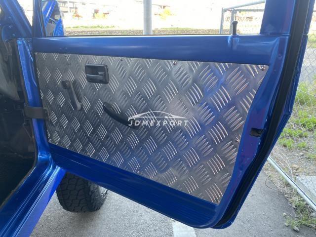 Suzuki Jimny 1987 thumbnail 8