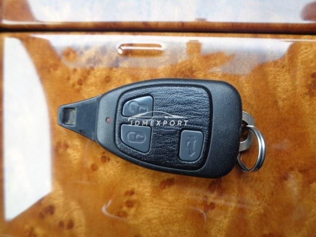 Nissan Gloria Van 2000 thumbnail 30