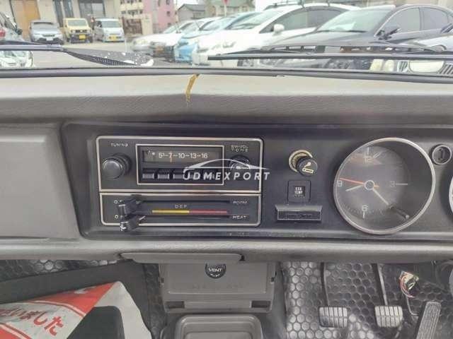 Nissan Sunny Truck 1992 thumbnail 13