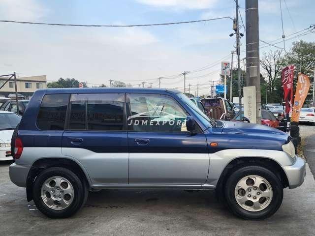 Mitsubishi Pajero iO 2001 thumbnail 4
