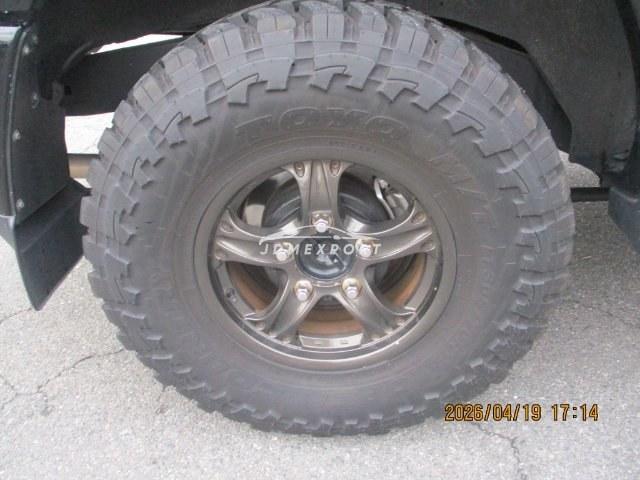 Toyota Land Cruiser 2000 thumbnail 10