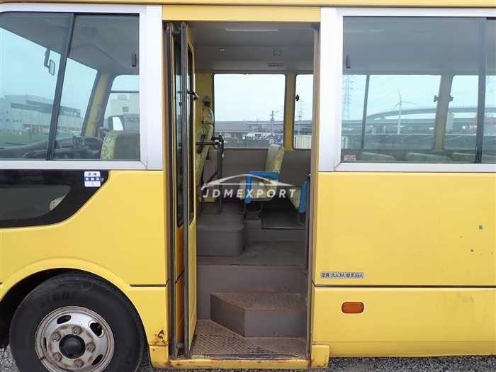 Mitsubishi Fuso Rosa Bus 2000 thumbnail 26