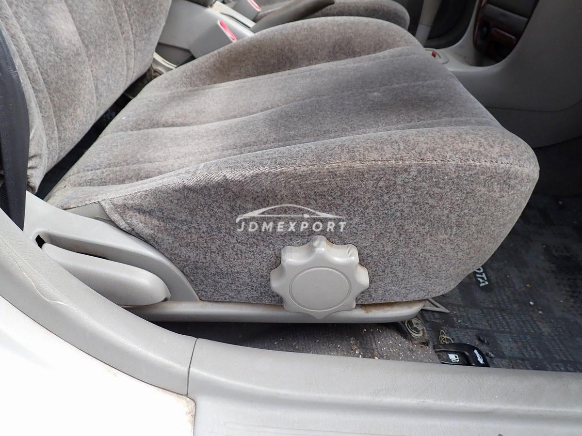Toyota Corolla 1999 thumbnail 32