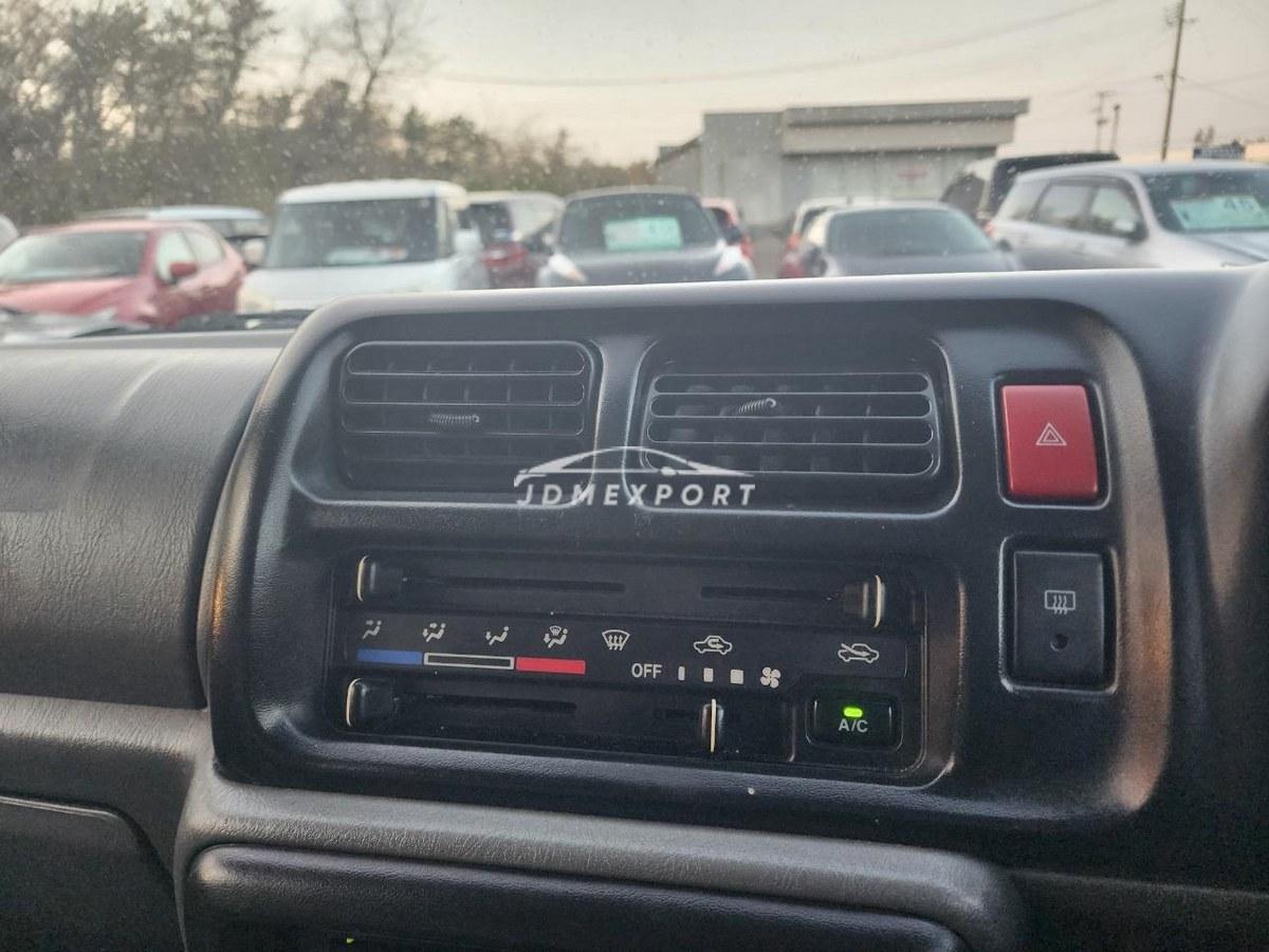 Suzuki Jimny 2000 thumbnail 7