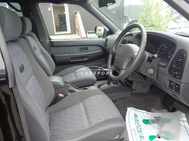 Nissan Terrano 1996 thumbnail 23