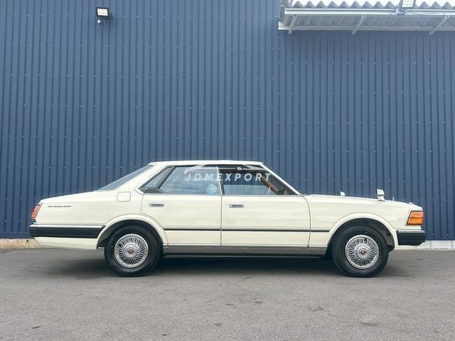 Nissan Cedric 1981 thumbnail 8