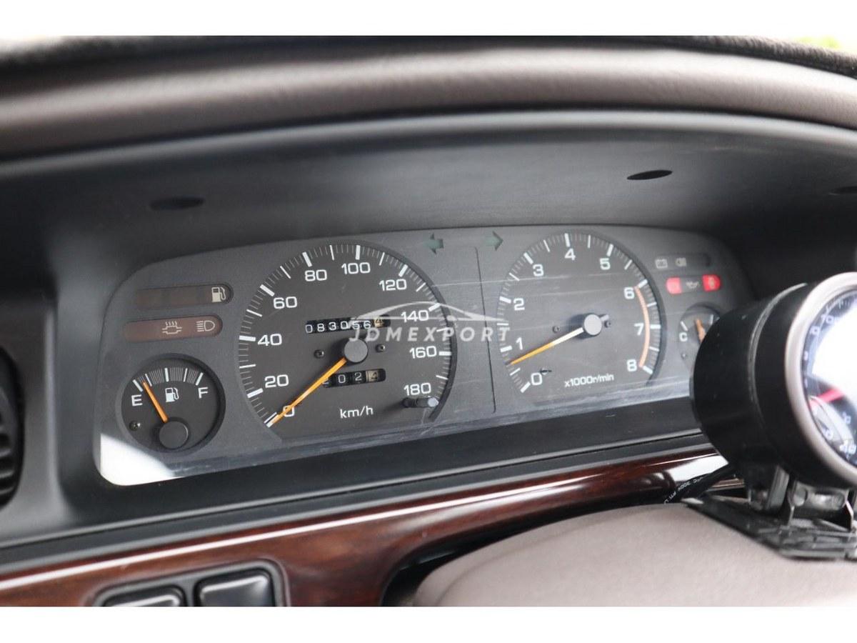 Nissan Laurel 1990 thumbnail 16