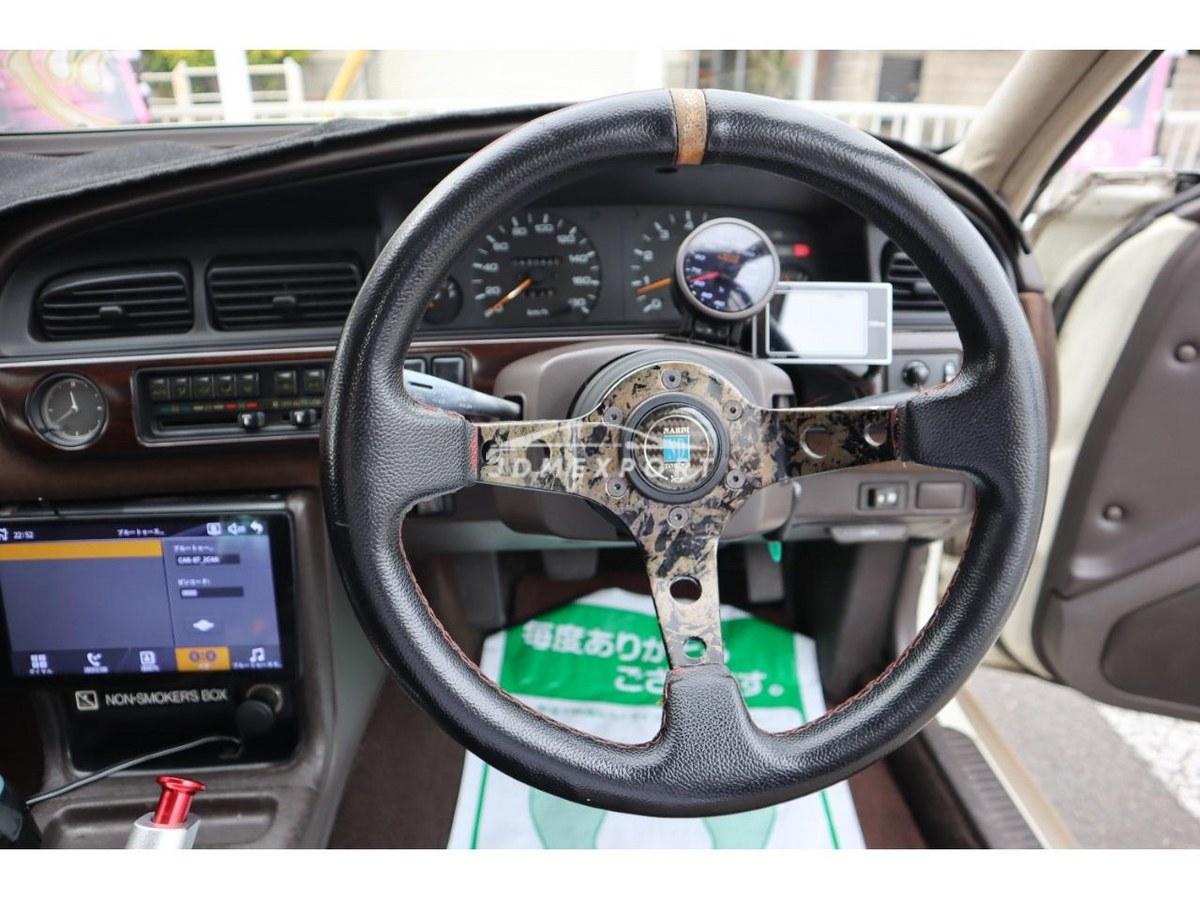 Nissan Laurel 1990 thumbnail 14