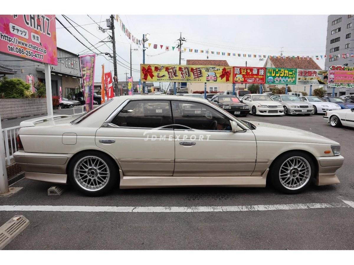 Nissan Laurel 1990 thumbnail 4