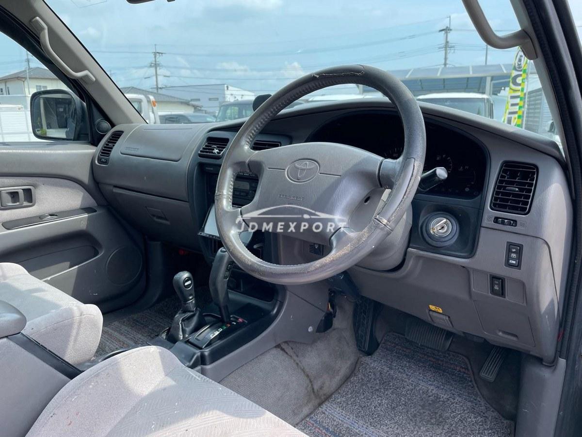 Toyota Hilux Surf 2001 thumbnail 7