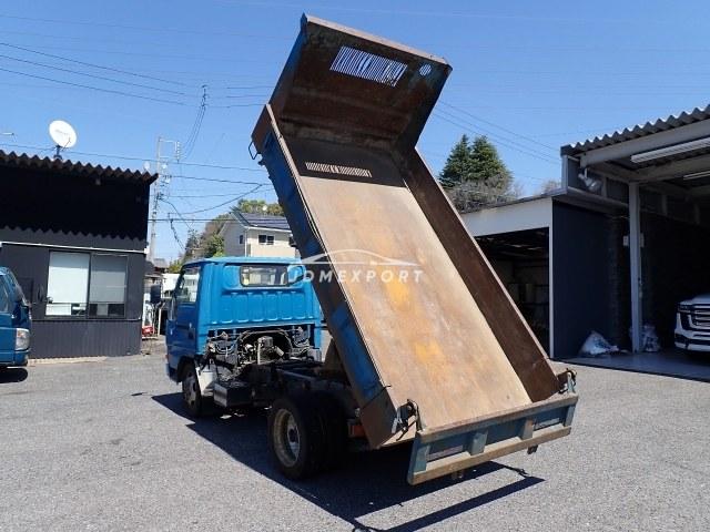 Mitsubishi Fuso Canter 1992 thumbnail 3