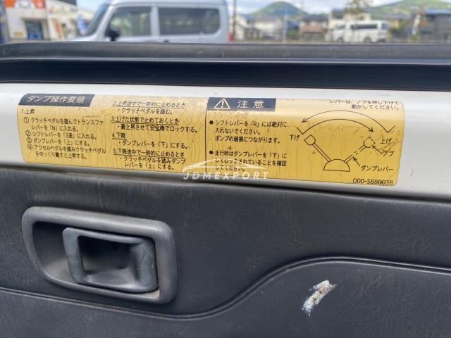 Daihatsu Hijet Truck 1999 thumbnail 19