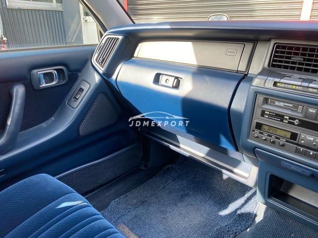 Toyota Crown 1988 thumbnail 30