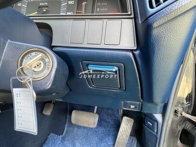 Toyota Crown 1988 thumbnail 6