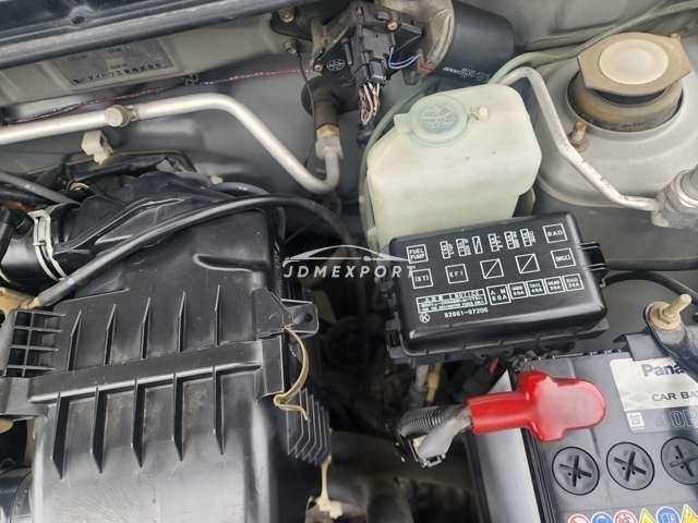 Daihatsu Mira Gino 2000 thumbnail 13