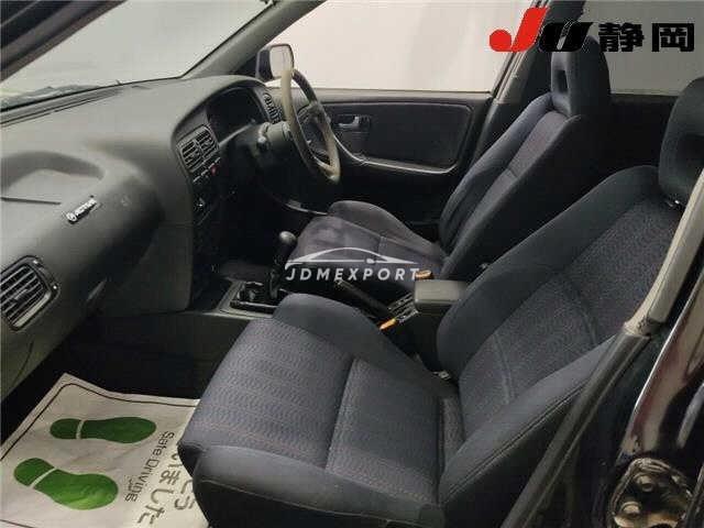 Nissan Primera 1990 thumbnail 7