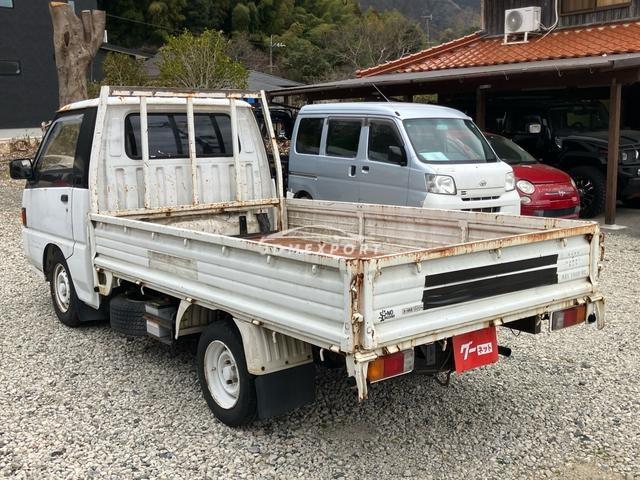 Mitsubishi Delica Truck 1998 thumbnail 7