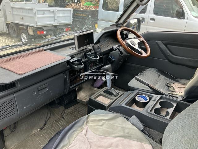 Mitsubishi Delica Truck 1998 thumbnail 21