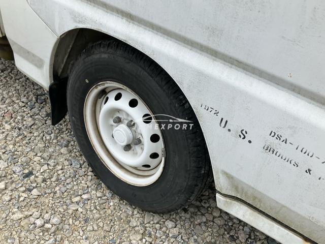Mitsubishi Delica Truck 1998 thumbnail 4