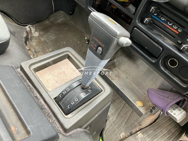 Mitsubishi Delica Truck 1998 thumbnail 19