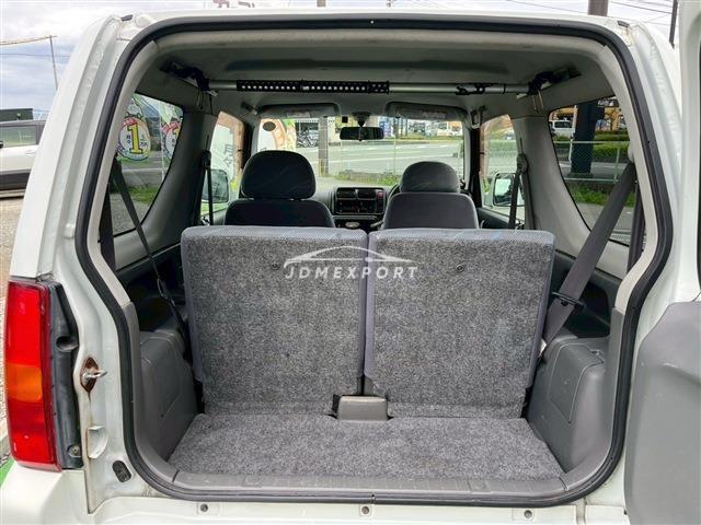 Suzuki Jimny 2000 thumbnail 16