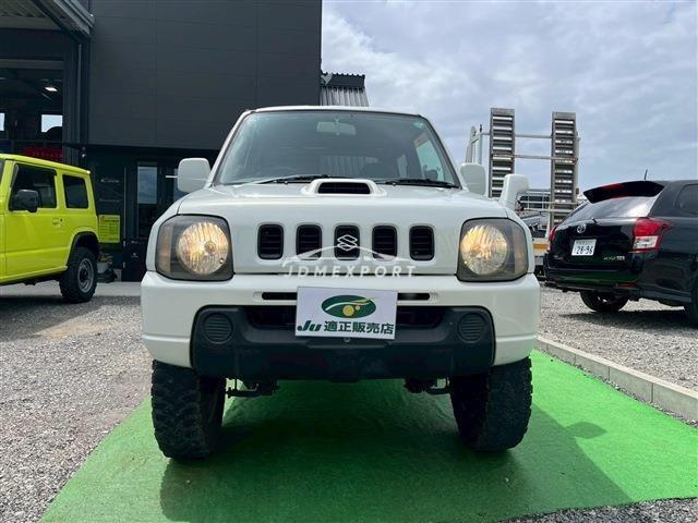 Suzuki Jimny 2000 thumbnail 4