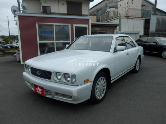 Nissan Gloria Van 1995